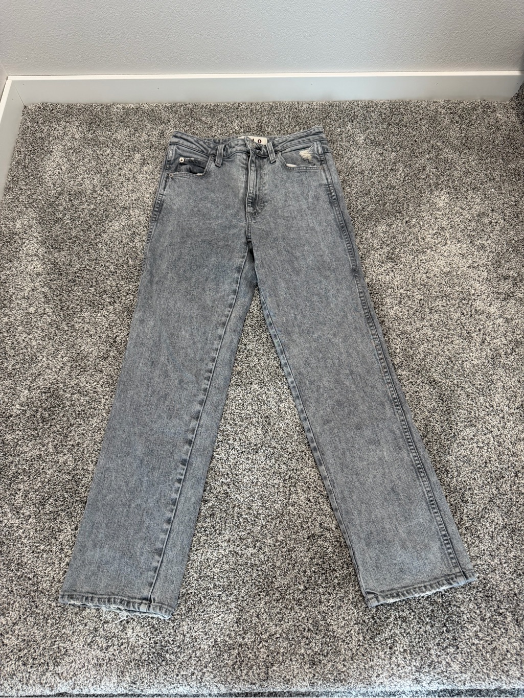 Amo Chole Crop Jeans